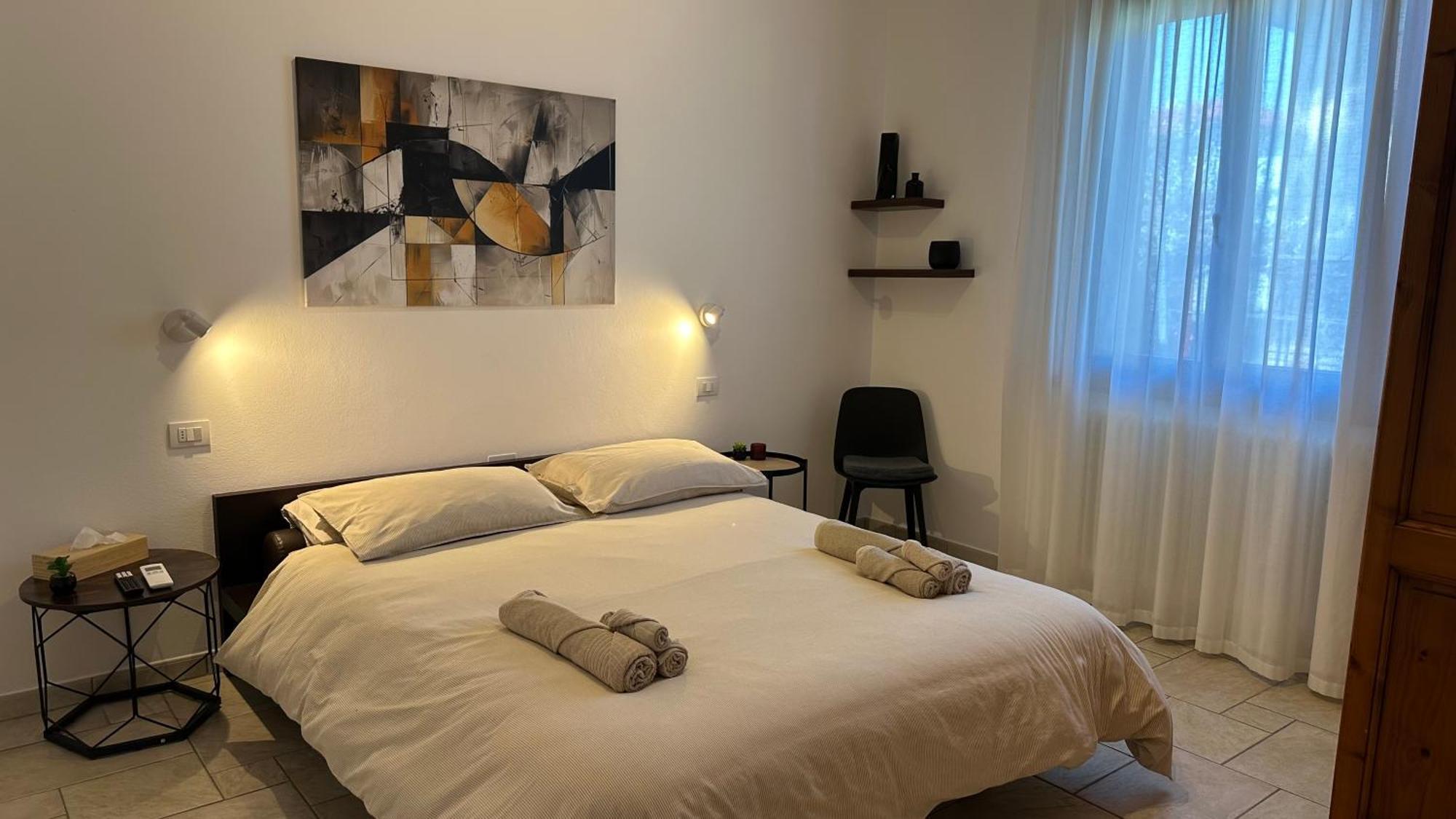 La Casa Bianca Rooms&lounge *