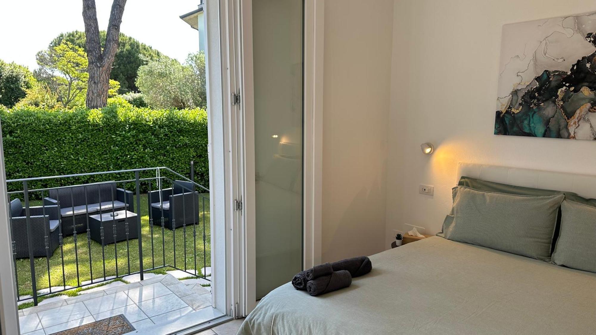 La Casa Bianca Rooms&lounge