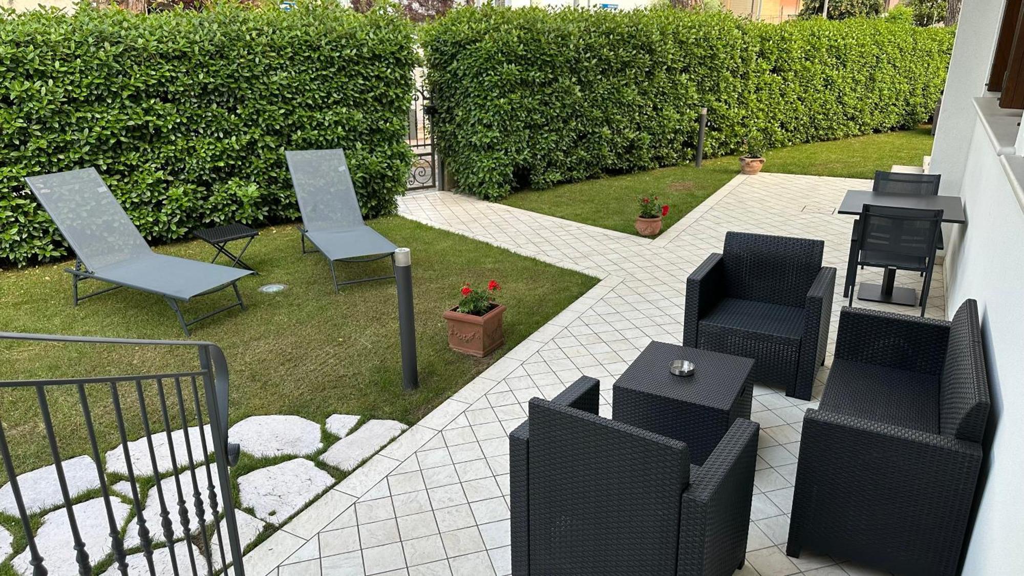 La Casa Bianca Rooms&lounge Cesenatico